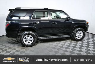 Thumbnail - 2021 Toyota 4Runner