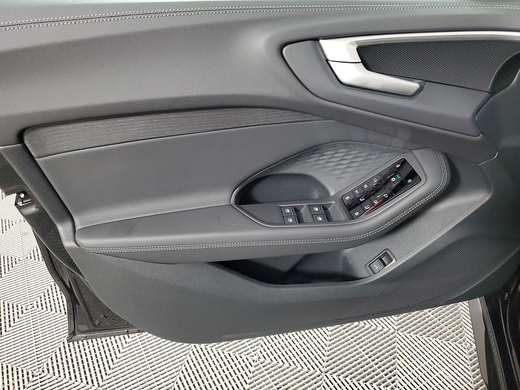 slide-image