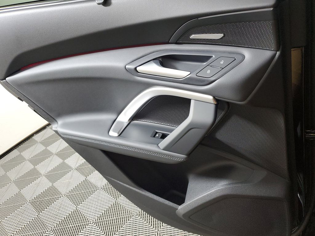 slide-image