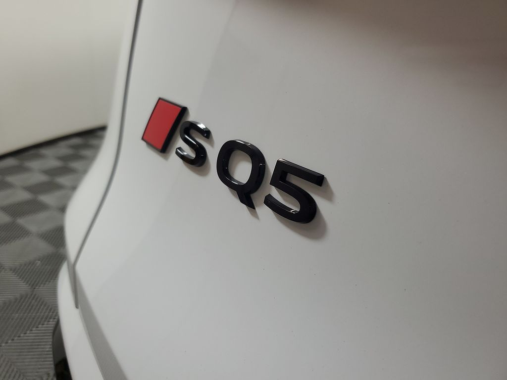 slide-image
