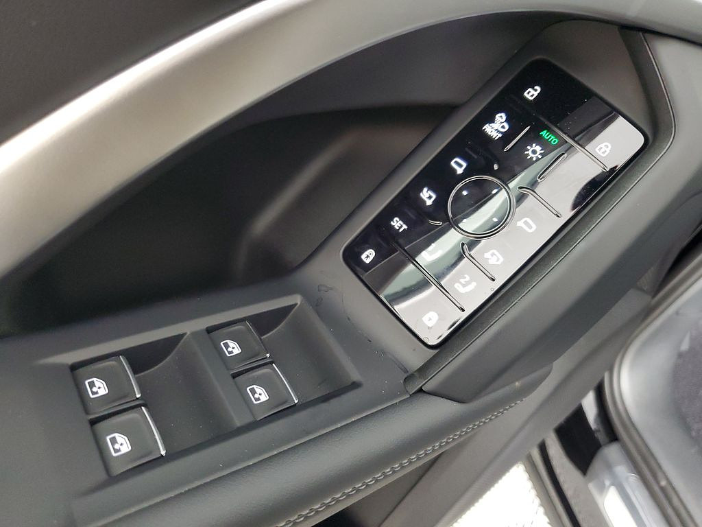 slide-image
