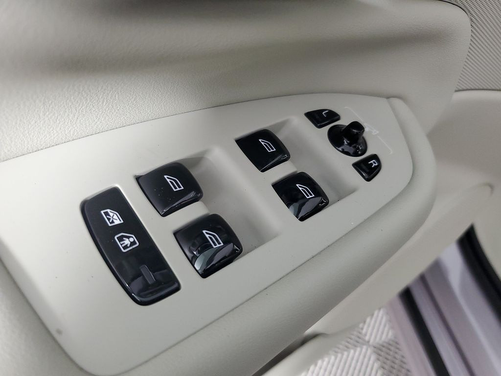 slide-image