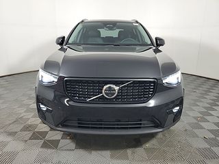 Thumbnail - 2026 Volvo XC40