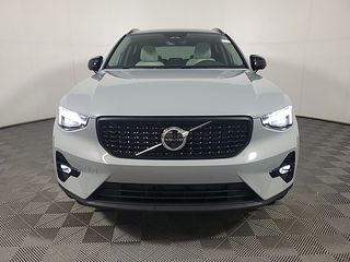 Thumbnail - 2026 Volvo XC40