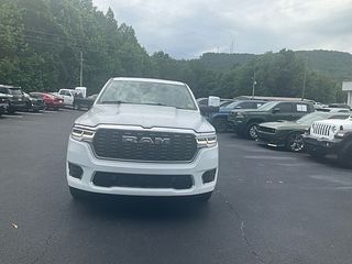 Thumbnail - 2025 RAM 1500