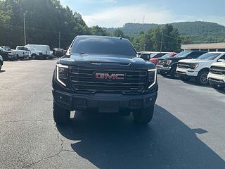 Thumbnail - 2023 GMC Sierra 1500