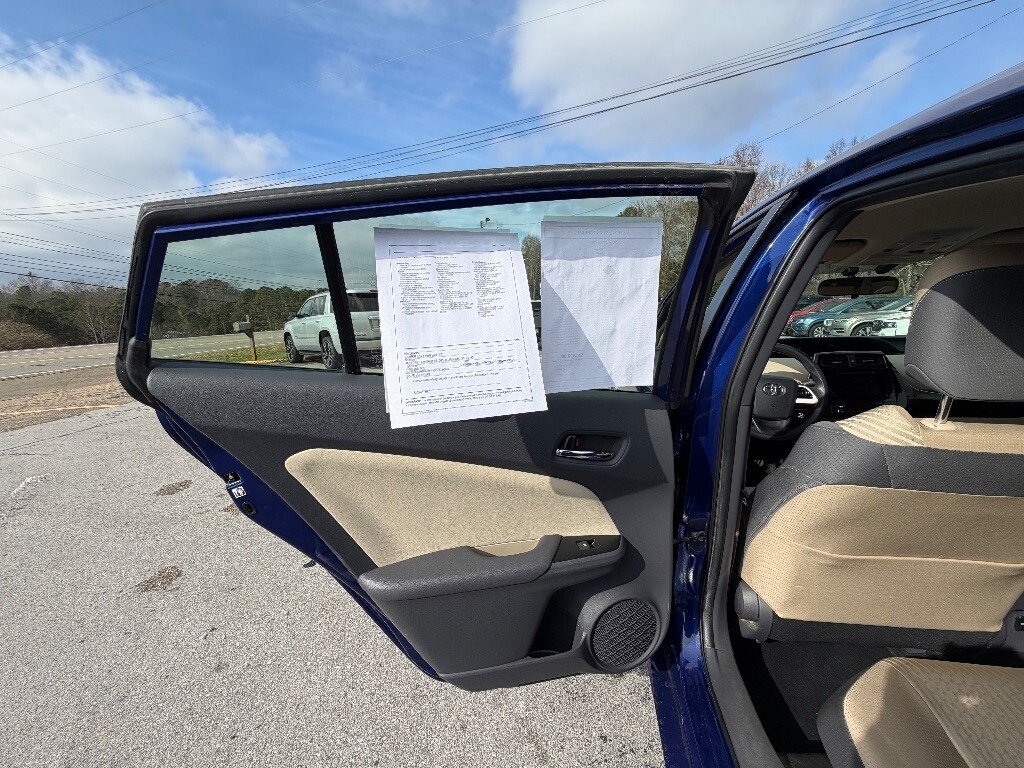 2016 Toyota Prius Located at Jasper Easy Car Credit slide-image