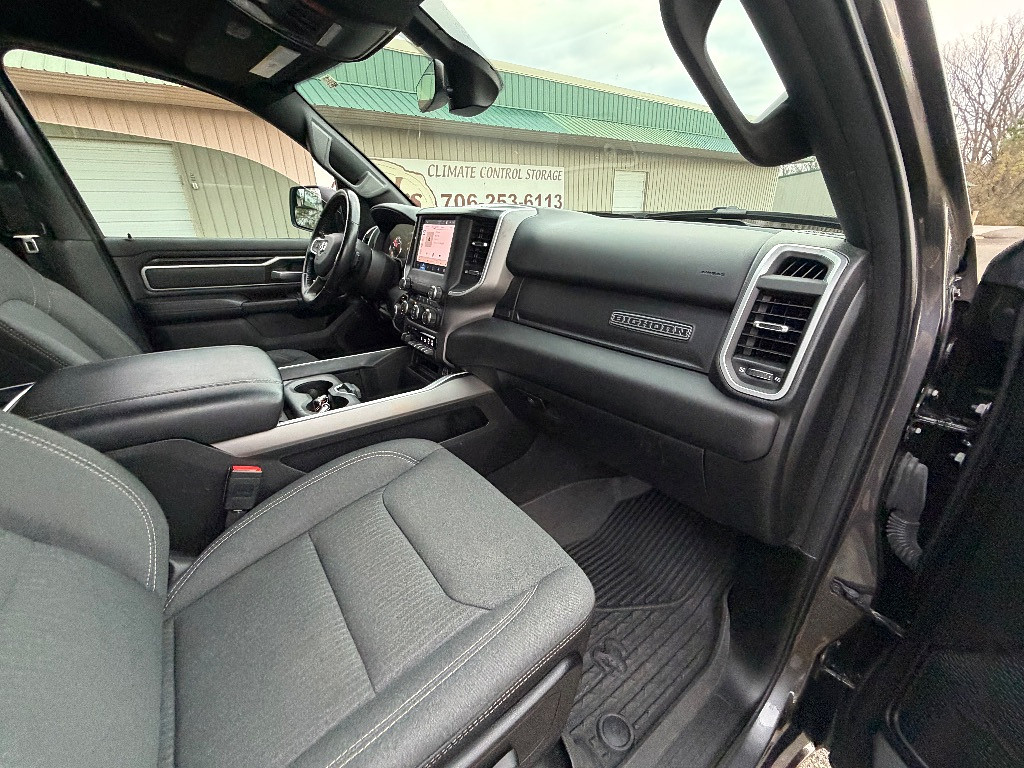 2022 RAM 1500 Located at Jasper Easy Car Credit light-box-slides