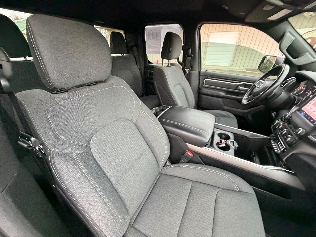 2022 RAM 1500 Located at Jasper Easy Car Credit light-box-slides