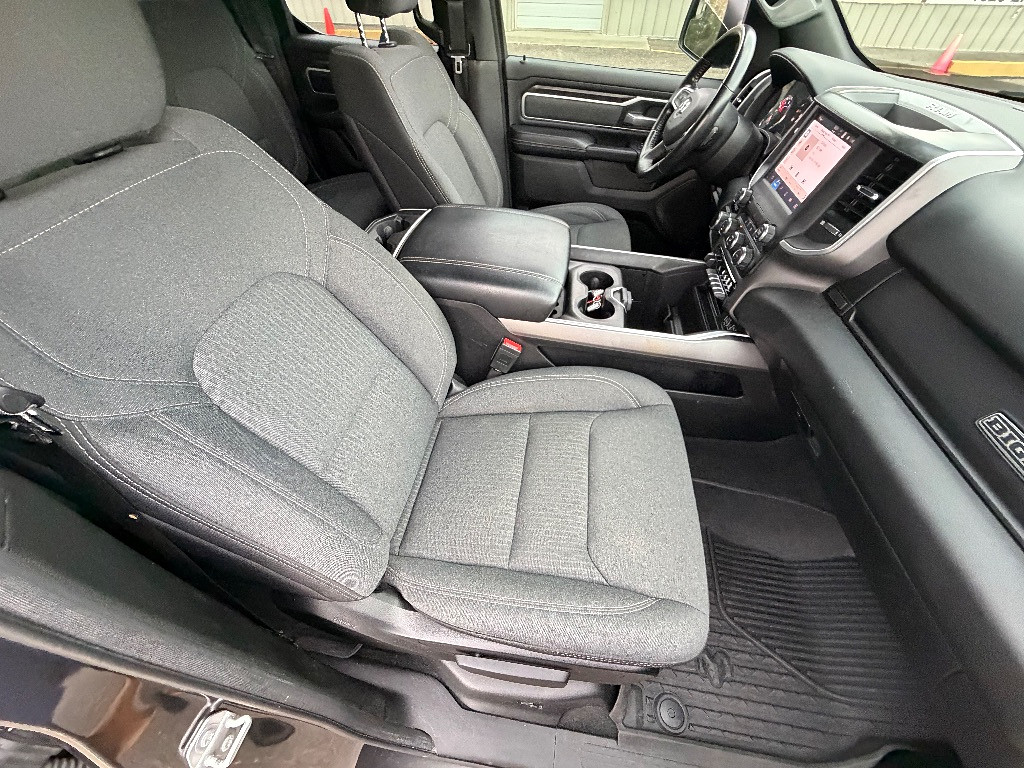 2022 RAM 1500 Located at Jasper Easy Car Credit light-box-slides