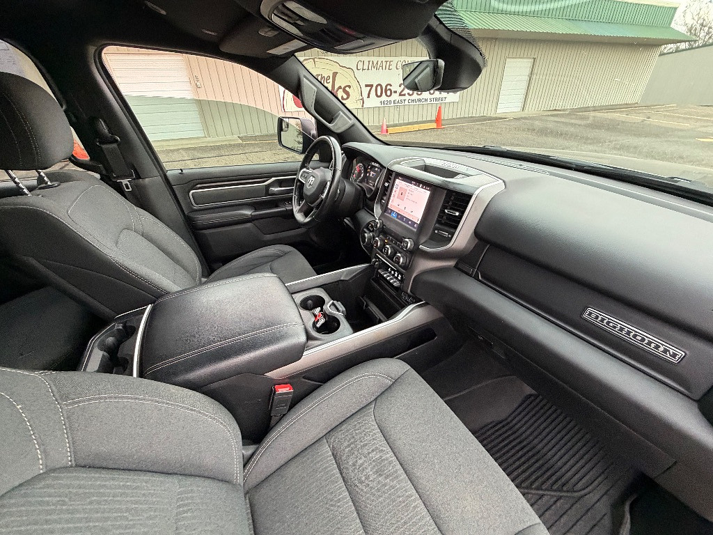 2022 RAM 1500 Located at Jasper Easy Car Credit light-box-slides