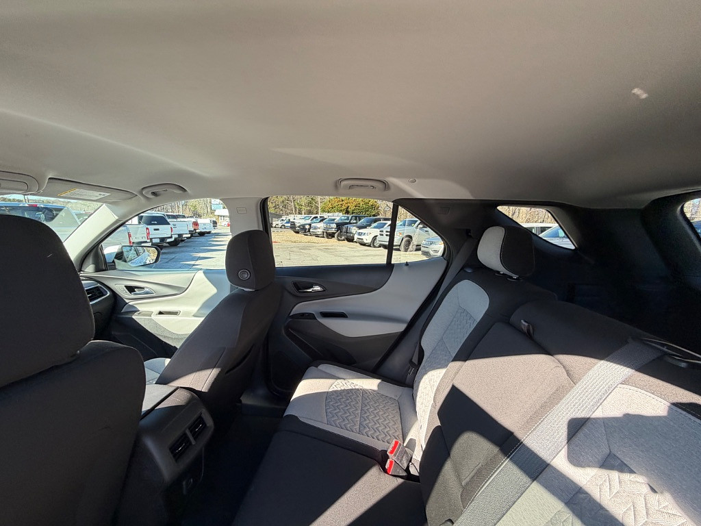 2023 Chevrolet Equinox Located at Jasper Easy Car Credit light-box-slides