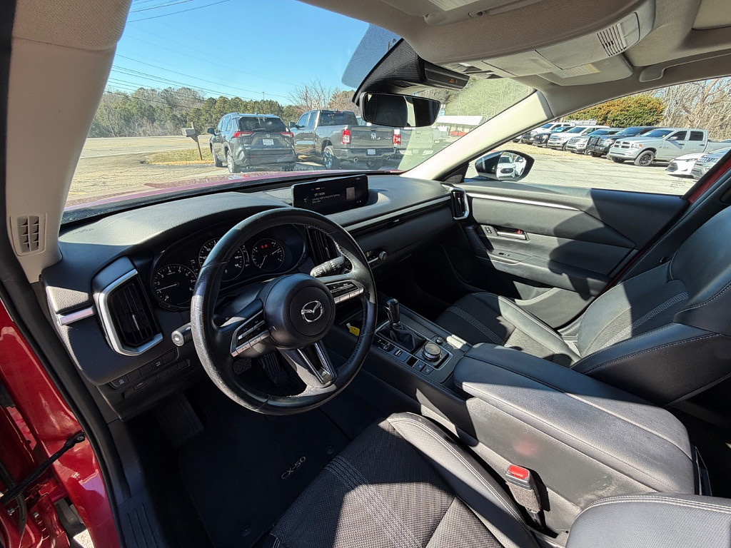 2023 Mazda CX-50 Located at Jasper Easy Car Credit light-box-slides