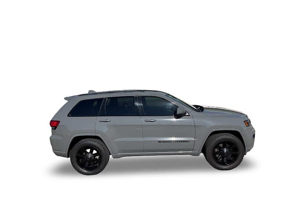 2022 Jeep Grand Cherokee Located at Jasper Easy Car Credit light-box-slides