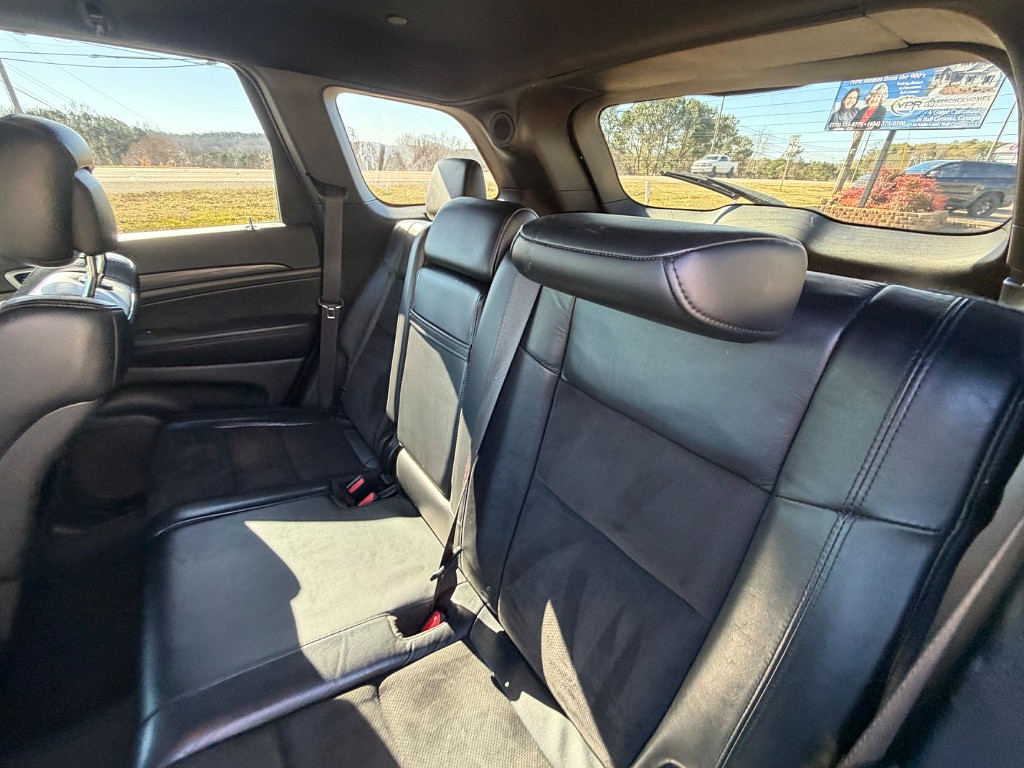 2022 Jeep Grand Cherokee Located at Jasper Easy Car Credit light-box-slides