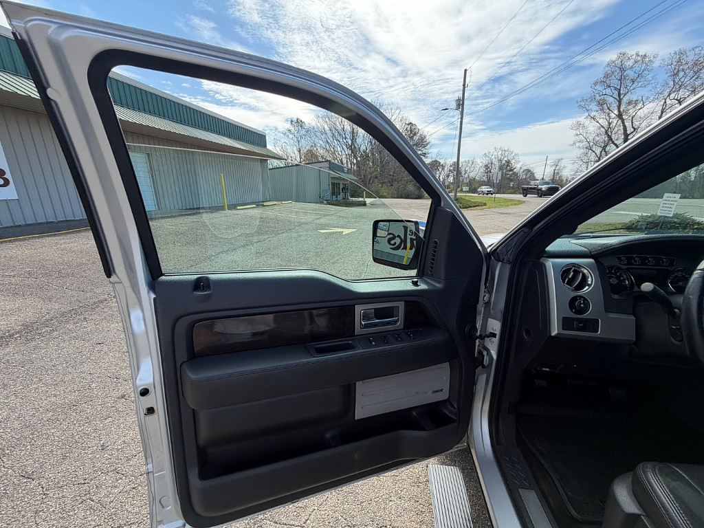 2013 Ford F150 Located at Jasper Easy Car Credit light-box-slides