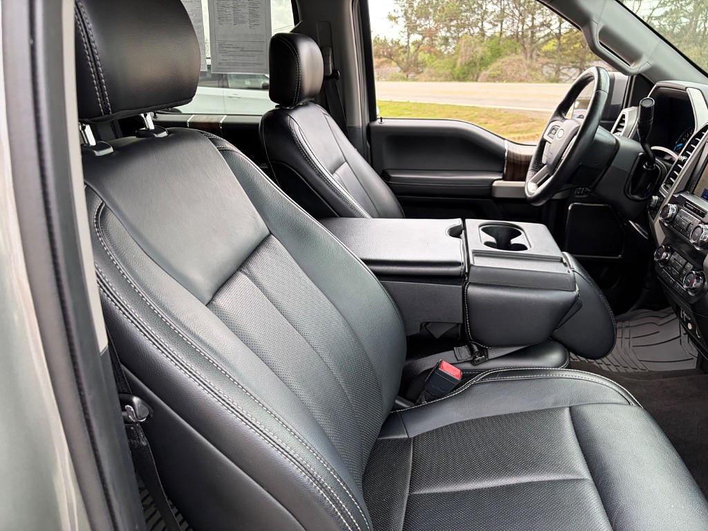 2020 Ford F150 Located at Jasper Easy Car Credit light-box-slides