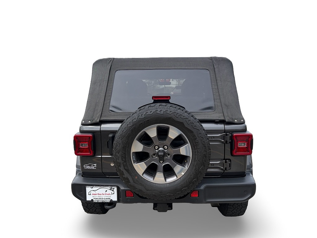 2018 Jeep All-New Wrangler Located at Jasper Easy Car Credit light-box-slides