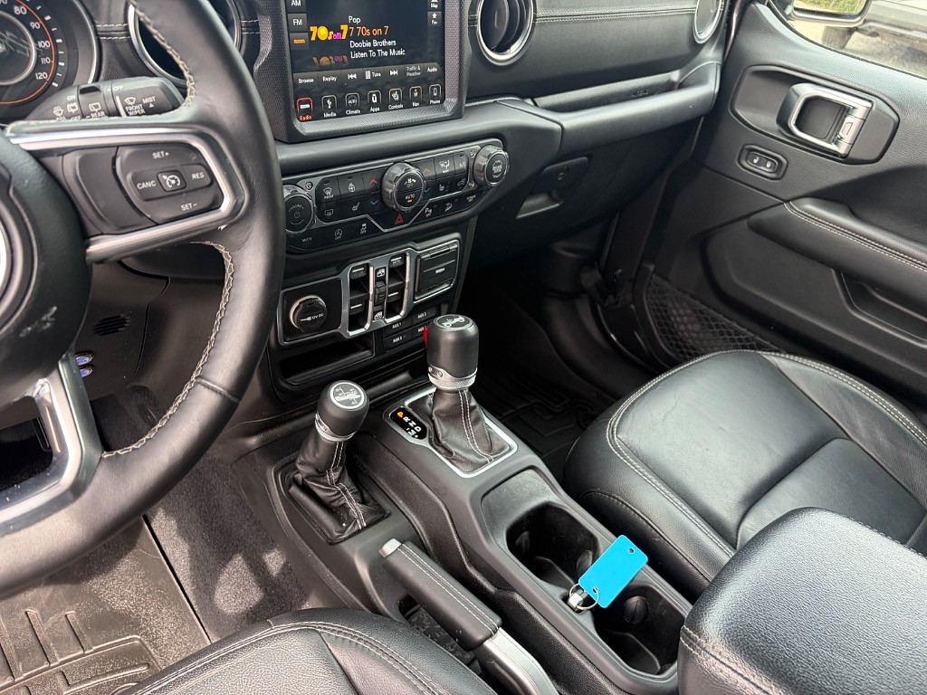 2018 Jeep All-New Wrangler Located at Jasper Easy Car Credit slide-image