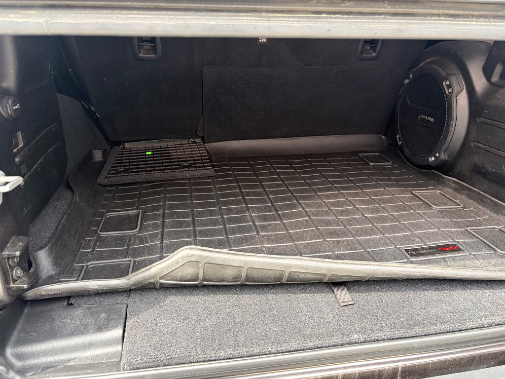 2018 Jeep All-New Wrangler Located at Jasper Easy Car Credit slide-image