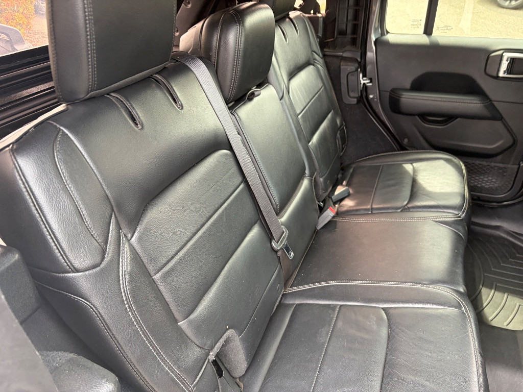 2018 Jeep All-New Wrangler Located at Jasper Easy Car Credit slide-image