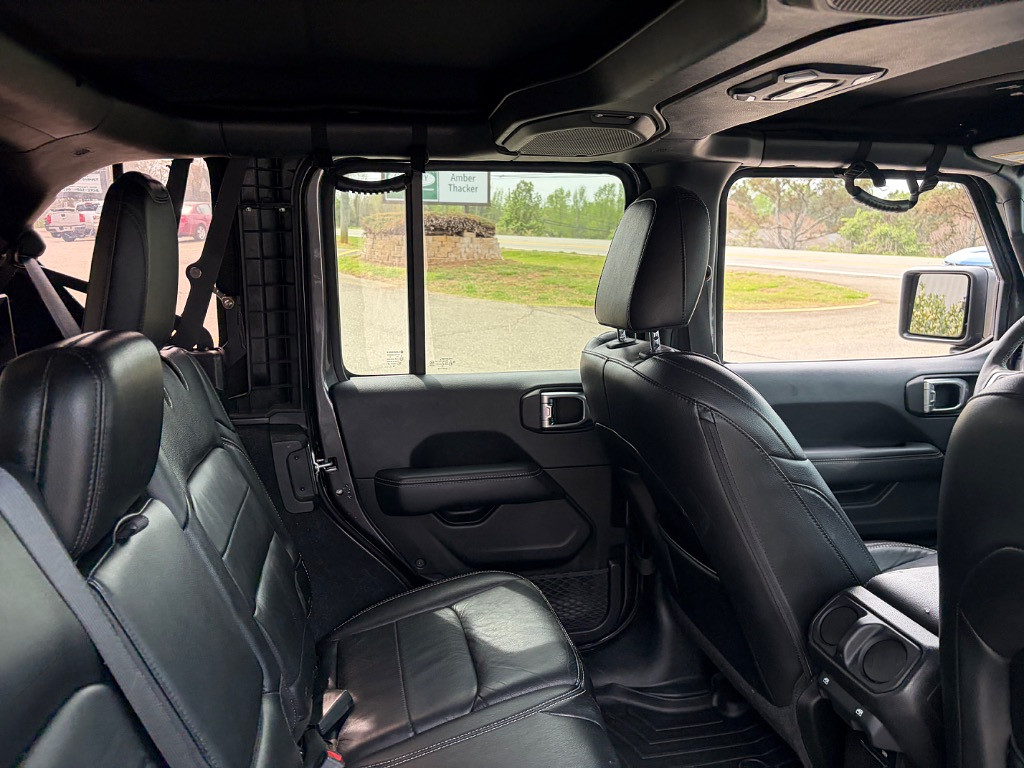 2018 Jeep All-New Wrangler Located at Jasper Easy Car Credit slide-image