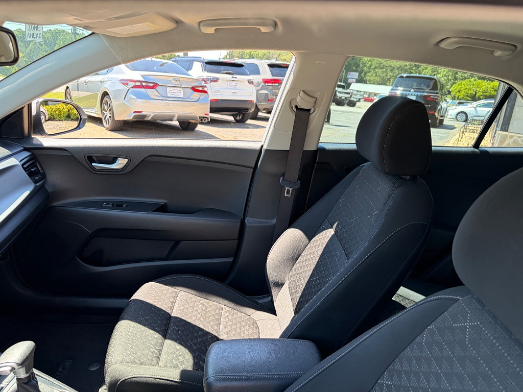 2023 Kia Rio Located at Jasper Easy Car Credit light-box-slides