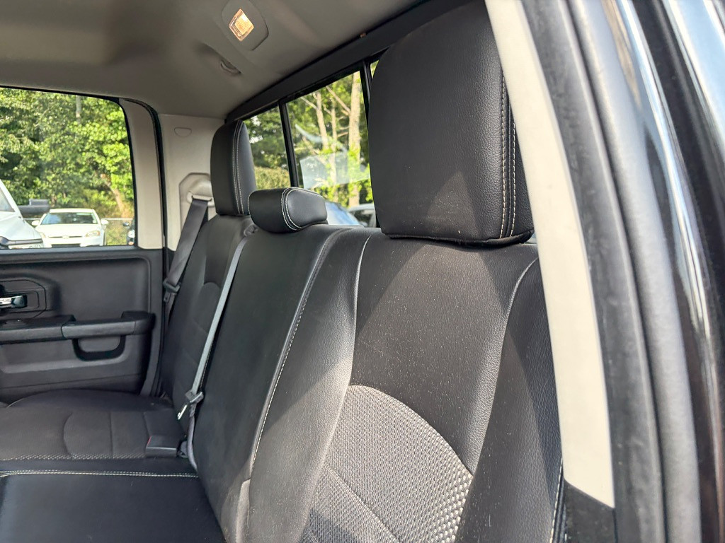 2017 RAM 1500 Located at Jasper Easy Car Credit light-box-slides