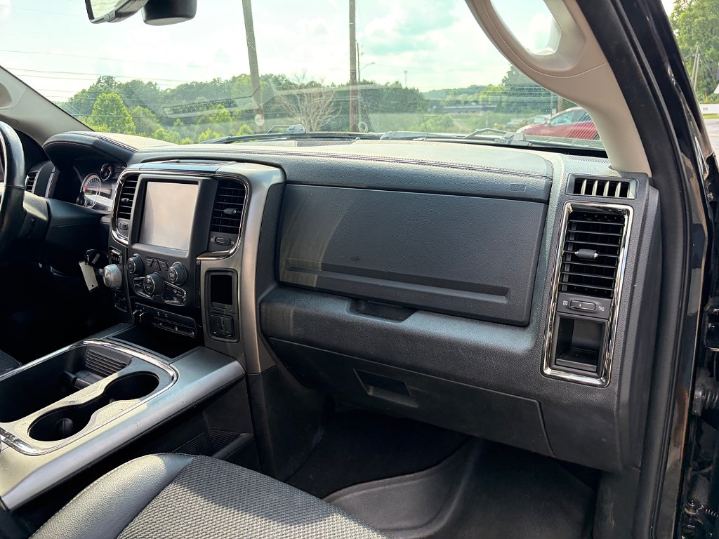2017 RAM 1500 Located at Jasper Easy Car Credit light-box-slides