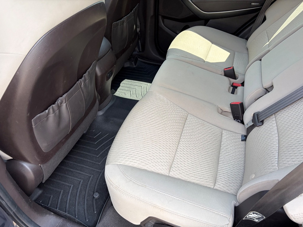 2017 Hyundai Santa Fe Sport Located at Jasper Easy Car Credit light-box-slides