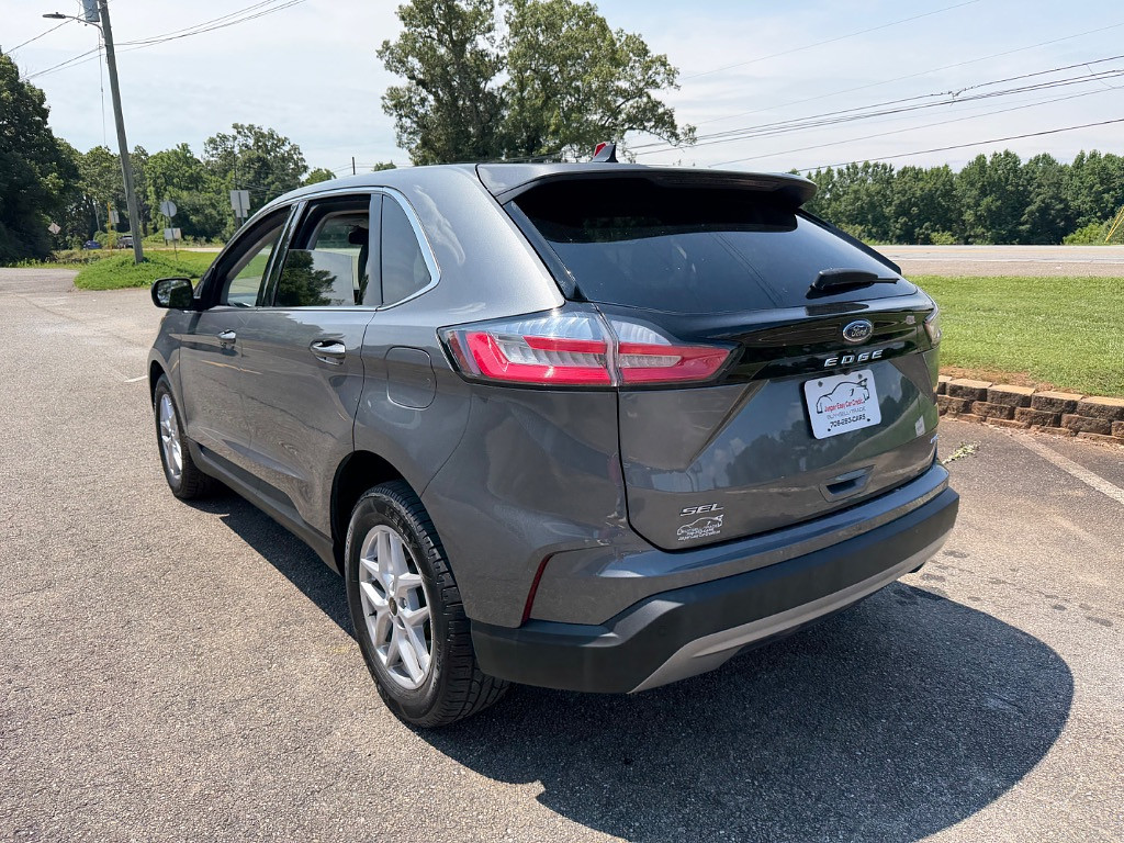 2024 Ford Edge Located at Jasper Easy Car Credit light-box-slides