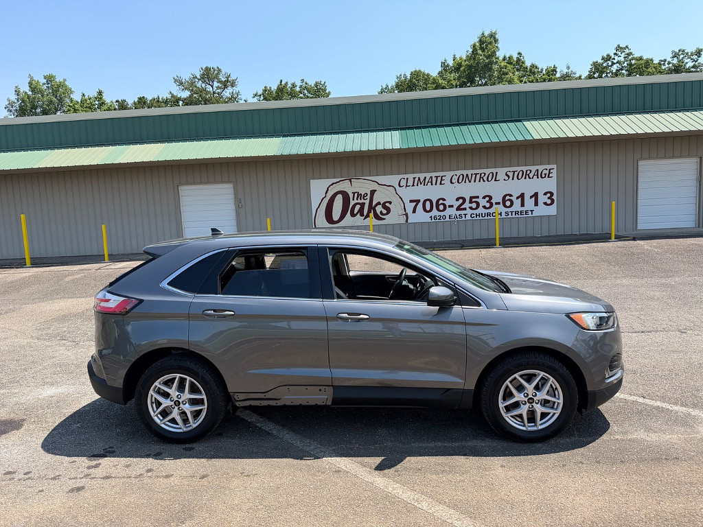 2024 Ford Edge Located at Jasper Easy Car Credit light-box-slides
