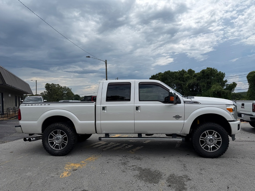 2016 Ford F250SD Located at Jasper Easy Car Credit light-box-slides