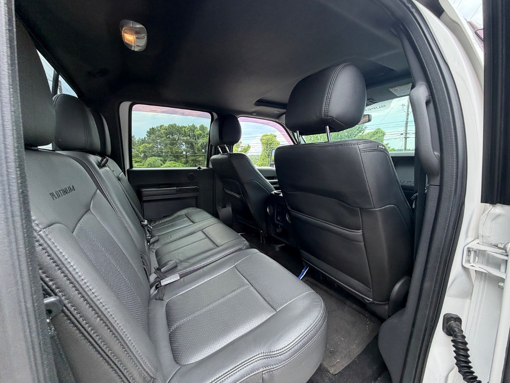 2016 Ford F250SD Located at Jasper Easy Car Credit light-box-slides
