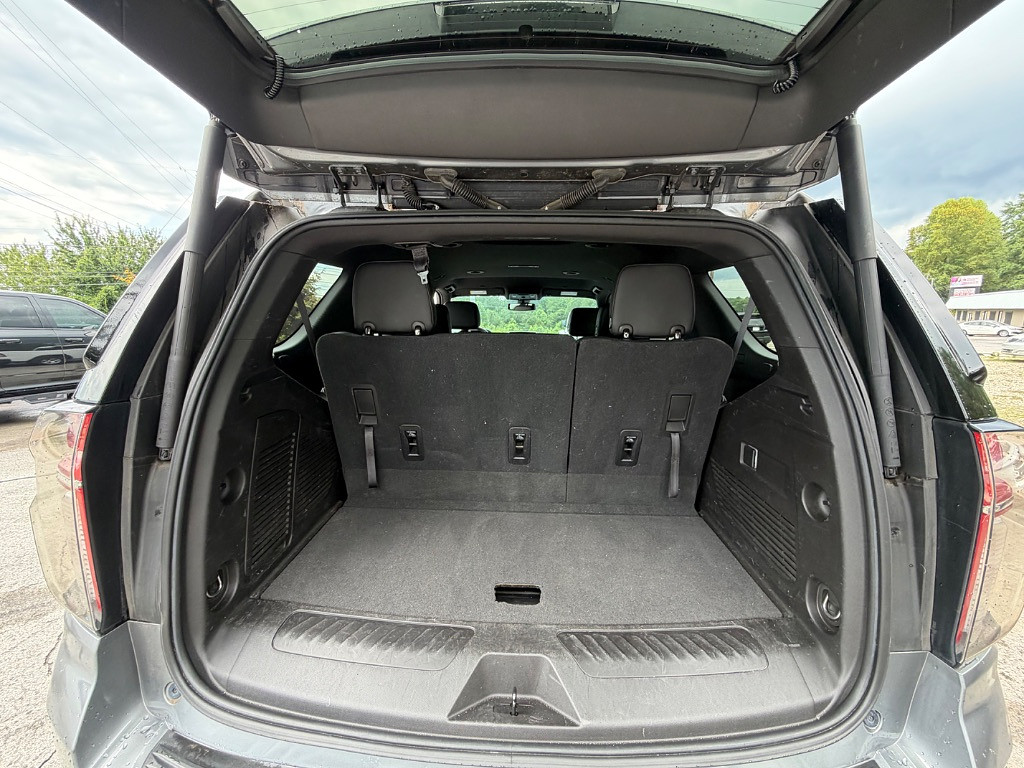 2021 Chevrolet Tahoe Located at Jasper Easy Car Credit light-box-slides