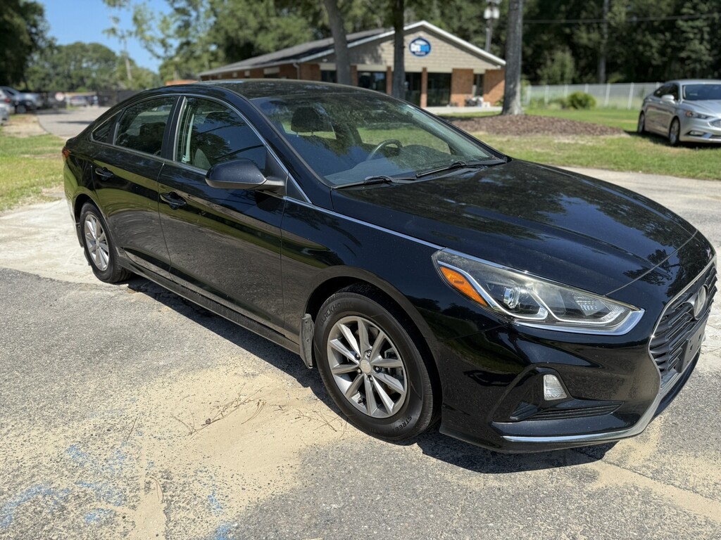 2019 Hyundai Sonata Located at Carsmark Sales light-box-slides