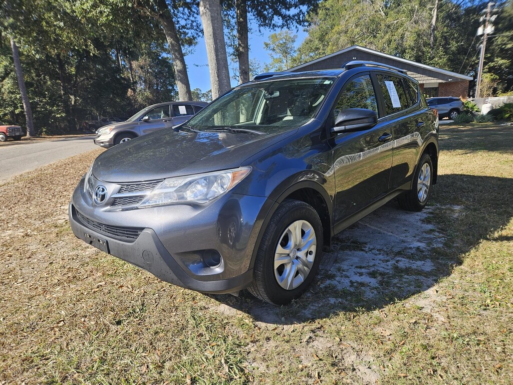 2013 Toyota RAV4 Located at Carsmark Sales light-box-slides