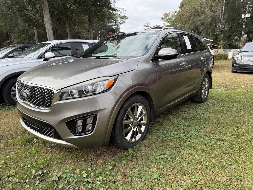 2016 Kia Sorento Located at Carsmark Sales slide-image
