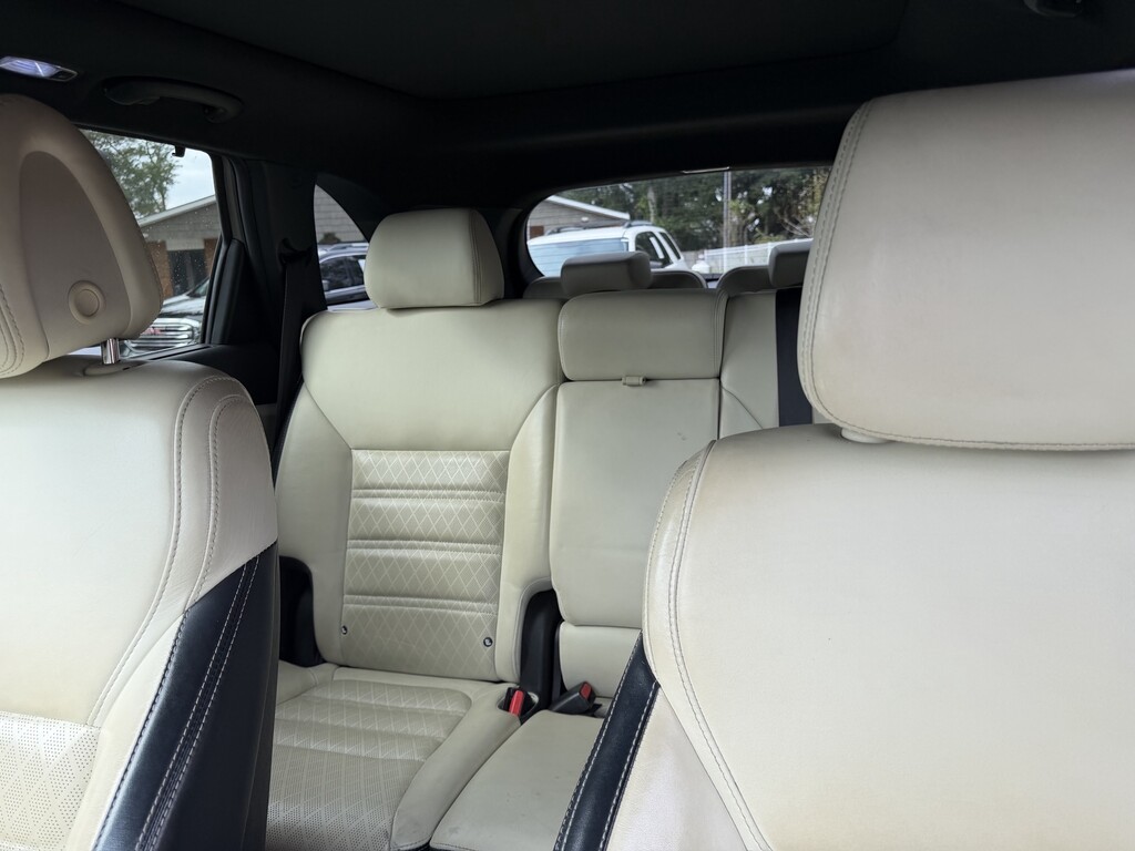 2016 Kia Sorento Located at Carsmark Sales slide-image