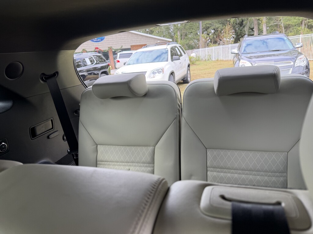 2016 Kia Sorento Located at Carsmark Sales slide-image