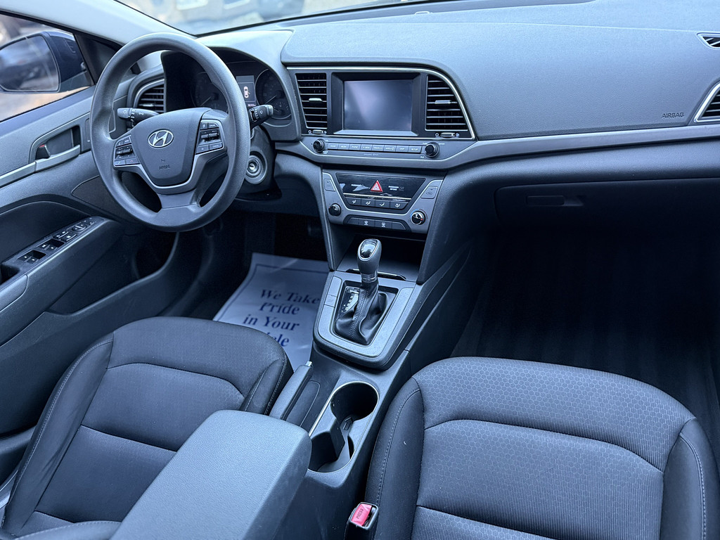 2018 Hyundai Elantra Located at Carsmark Sales slide-image