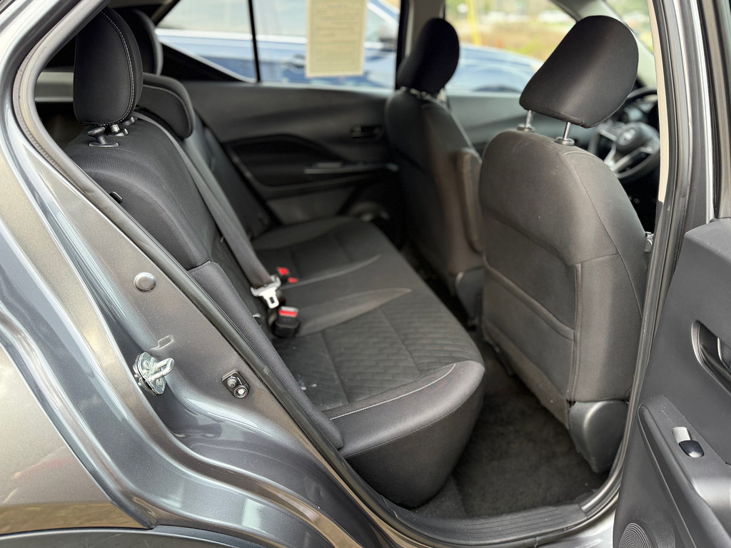 2021 Nissan KICKS Located at Carsmark Sales light-box-slides