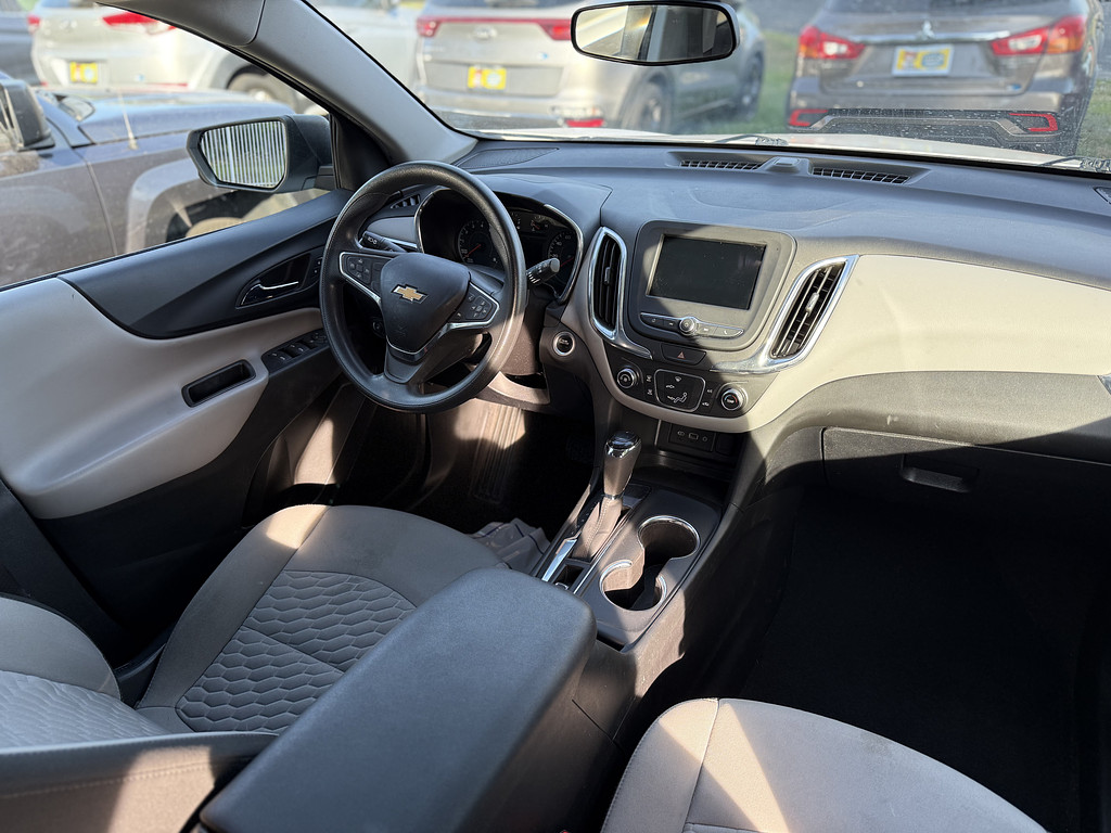2019 Chevrolet EQUINOX Located at Carsmark Sales light-box-slides