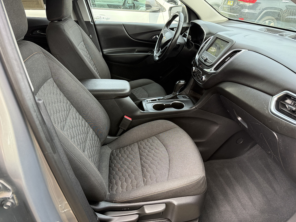 2019 Chevrolet EQUINOX Located at Carsmark Sales light-box-slides