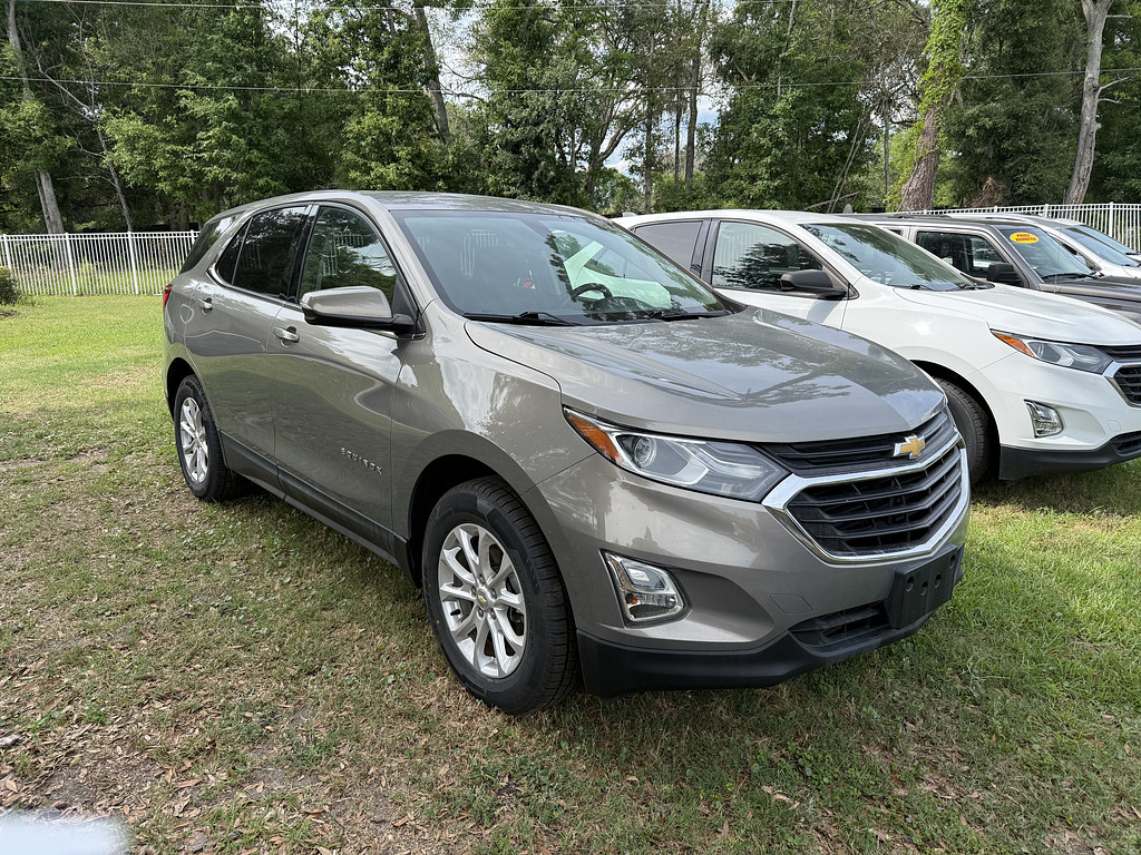 2019 Chevrolet EQUINOX Located at Carsmark Sales light-box-slides