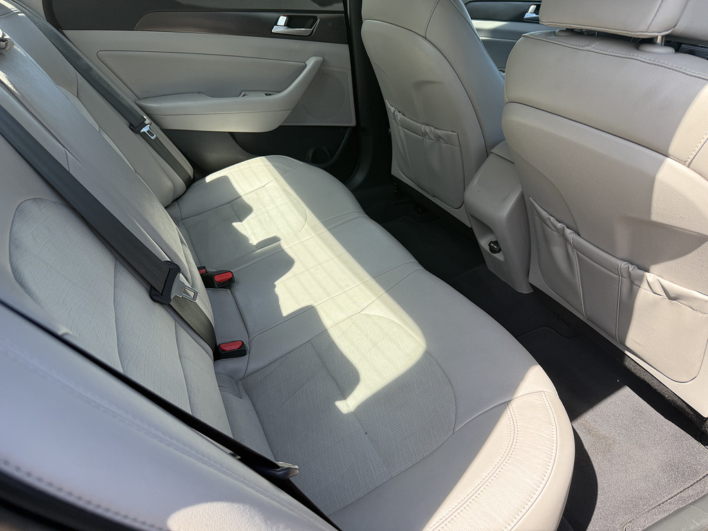 2016 Hyundai SONATA Located at Carsmark Sales slide-image