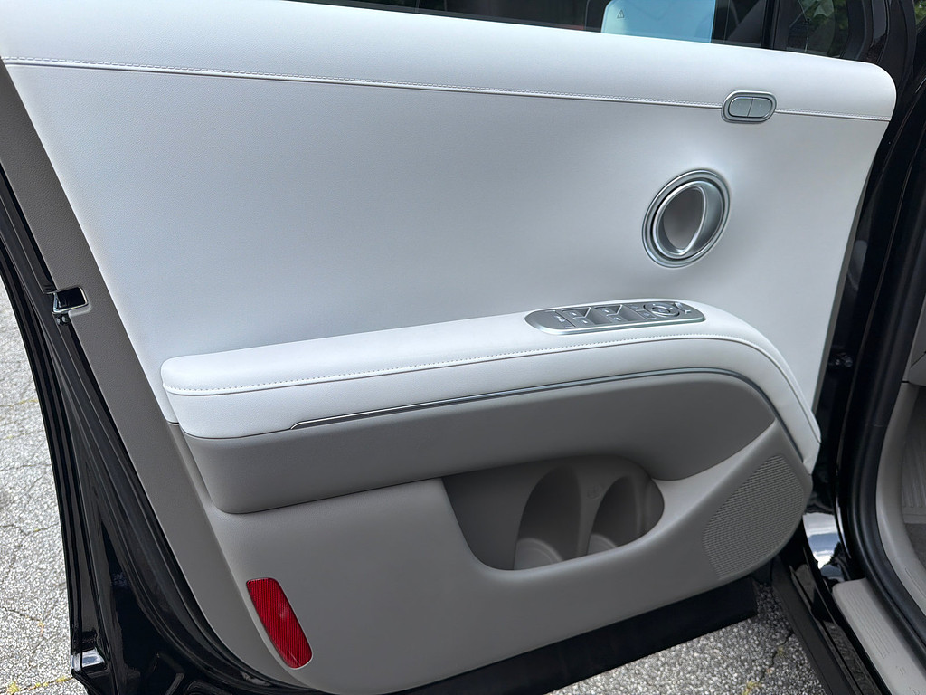 slide-image
