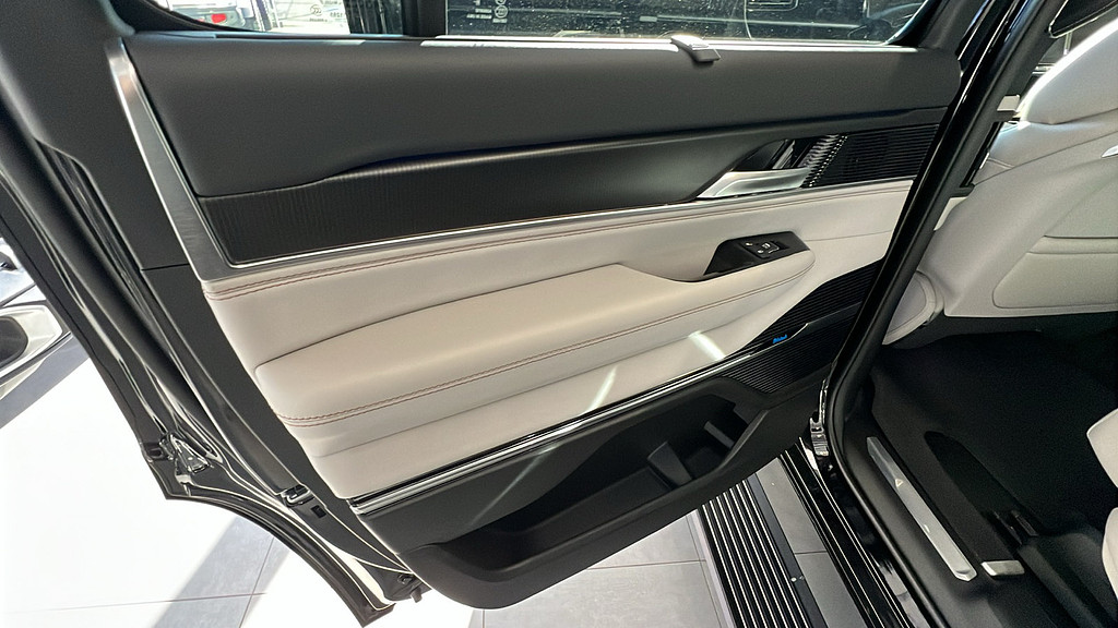 light-box-slides