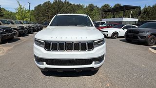 Thumbnail - 2025 Jeep Wagoneer