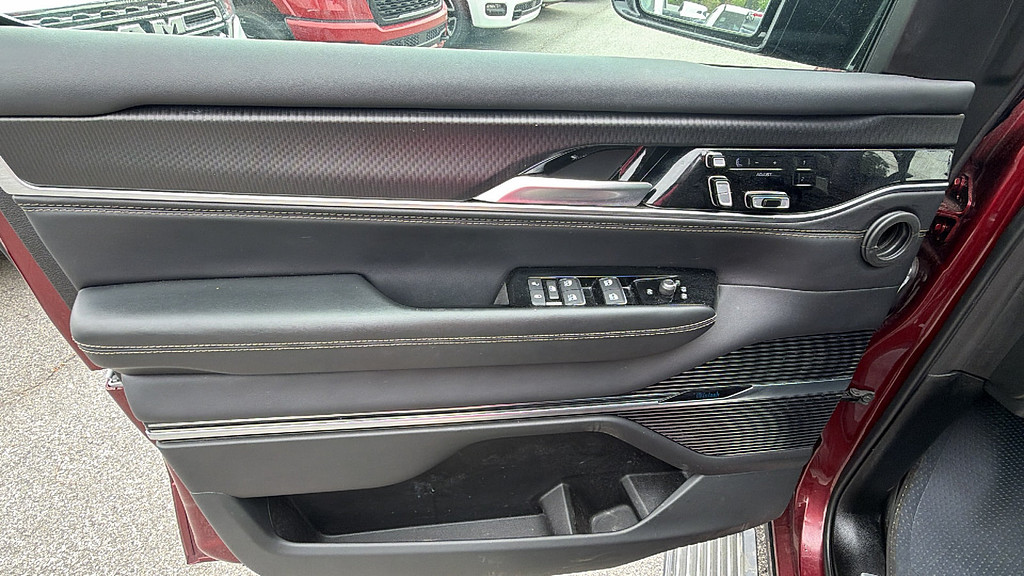 slide-image